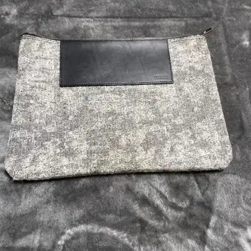 MAISON & VOYAGE 클러치백 그레이 계열