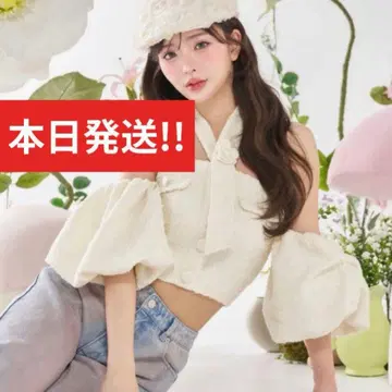 오늘 발송합니다 정품 홀터넥 오프숄더 트위드 상의 화이트