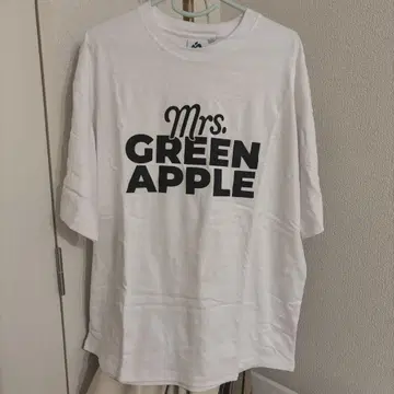 Mrs. GREEN APPLE 티셔츠