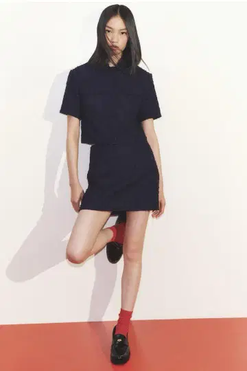 H&M 네이비 셋업 부클 위브 반팔 자켓 미니 스커트