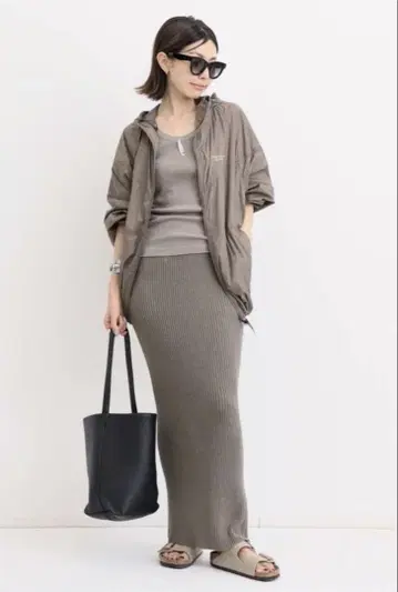 라빠르망 Boucle Slit Long 스커트 카키