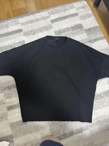 HARE 블랙 오버 사이즈 티셔츠 F 사이즈