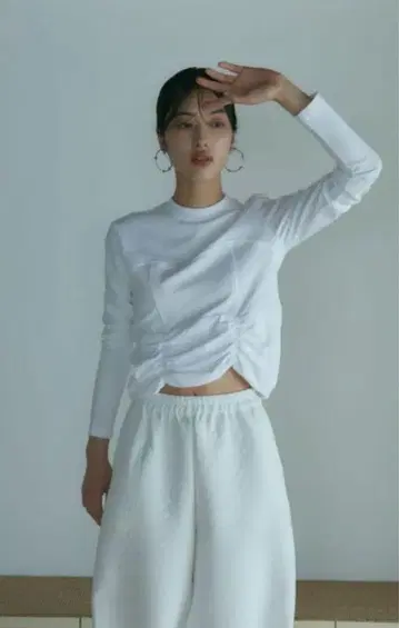 Meer. 코르셋 디자인 상의