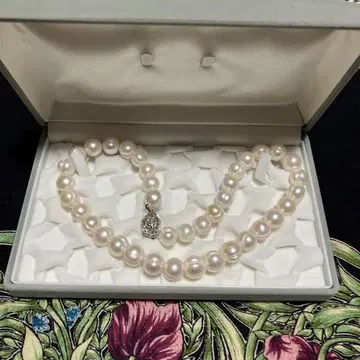 고딕 펄 10mm 목걸이
