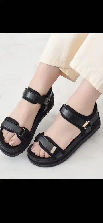 Bridget Birkin 이번 시즌 스포츠 샌들 통굽