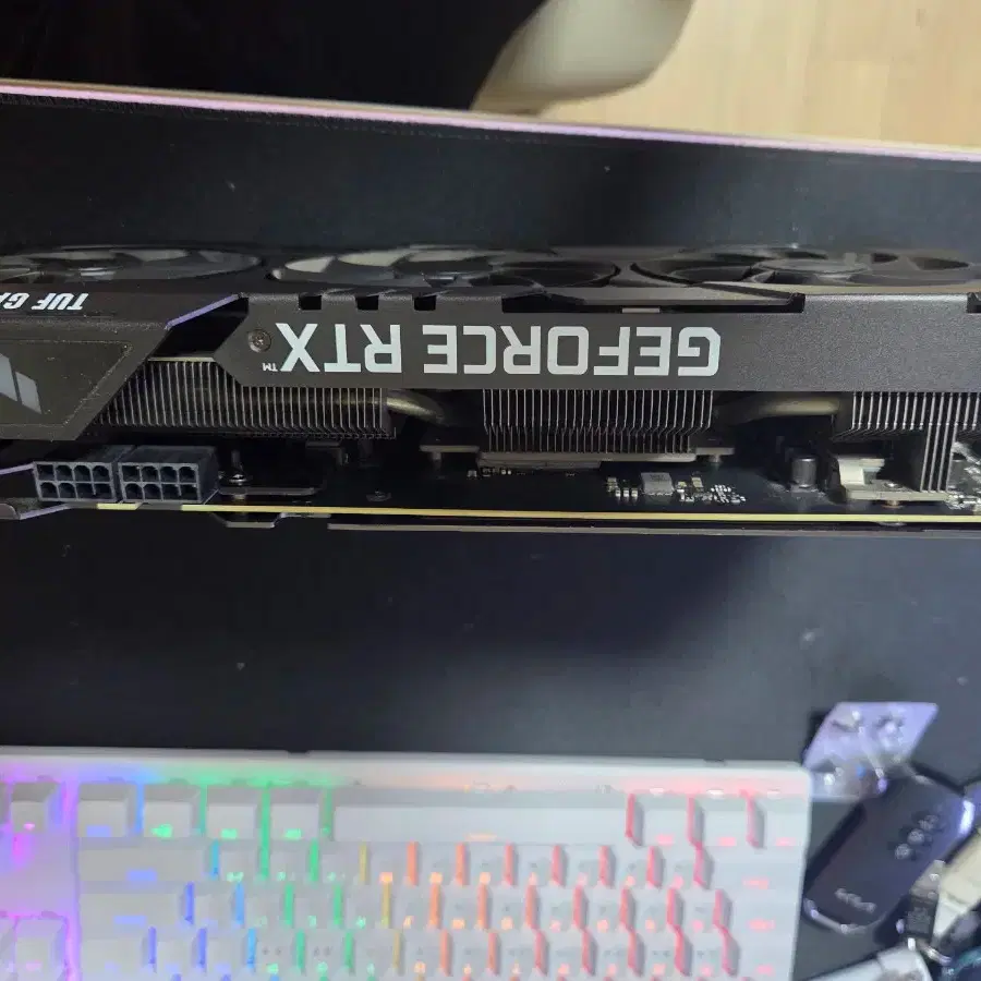 ASUS TUF 3070 팝니다.