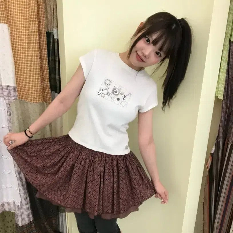 Koiseyo Milky Star T-shirt Ivory on Bunjang Global Site.