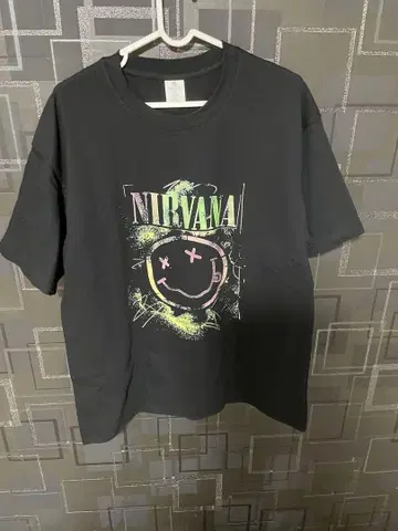 NIRVANA 그래픽 티셔츠 블랙 XL