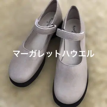 새상품급 마가렛 호웰 23cm