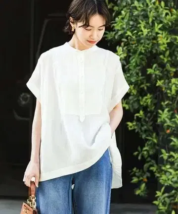 프론트 디자인 프렌치 슬리브 블라우스 ACUTA 화이트 F 완판템