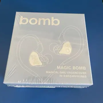ILLIT [ bomb ] 이어폰 MERCH ver. [미개봉 새상품]