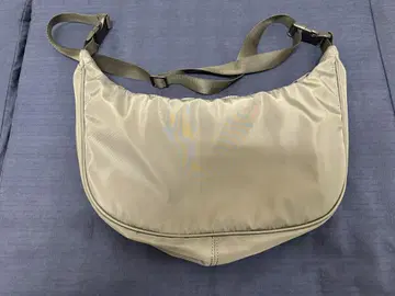 UNITED ARROWS 발수 숄더백