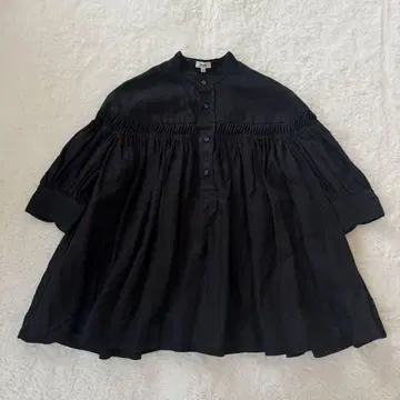 Scye 사이 린넨 고밀도 턱 블라우스 블랙 린넨
