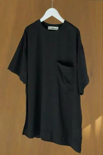 anuke 앙누크 Oversize Pocket Pullover