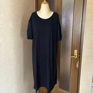 네이비 스트라이프 반팔 티셔츠 원피스