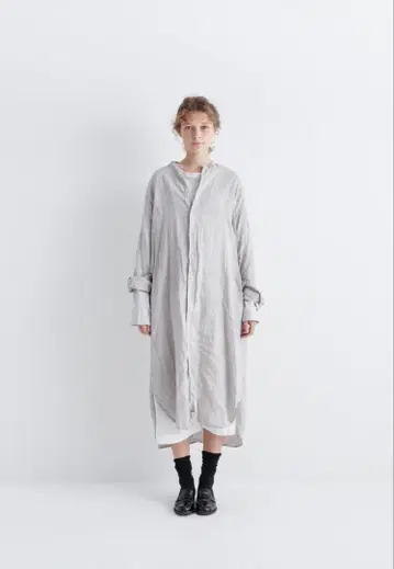 베리떼꾸르 린넨 셔츠 원피스 라이트 그레이 아이보리 화이트