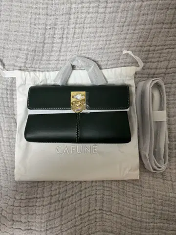 [새상품] CAFUNE Stance Wallet 다크 그린