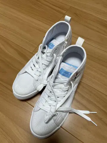 호킨스 그레이스 가든 하이컷 스니커즈 캔버스 24.5cm