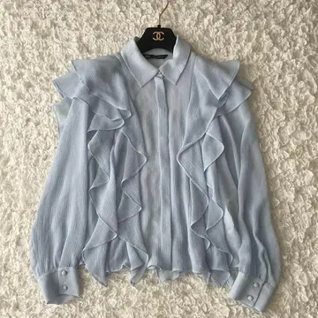 [새상품급] ZARA 자라 시스루 블라우스 프릴 S 라이트 블루
