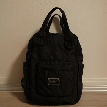 MARC BY MARC JACOBS 퀼팅 백팩 [ 블랙 ]