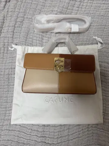 [새상품] CAFUNE Stance Wallet Camel/Umber