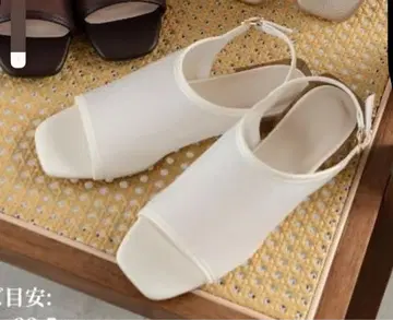 yumi 시마무라 시어 샌들 LL 화이트