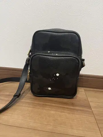GENTIL BANDIT 숄더백 장티반티 블랙 카모플라쥬