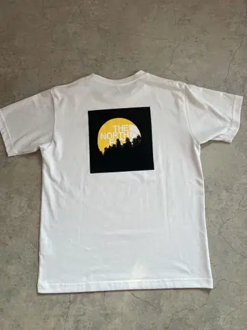 THE NORTH FACE 화이트 티셔츠