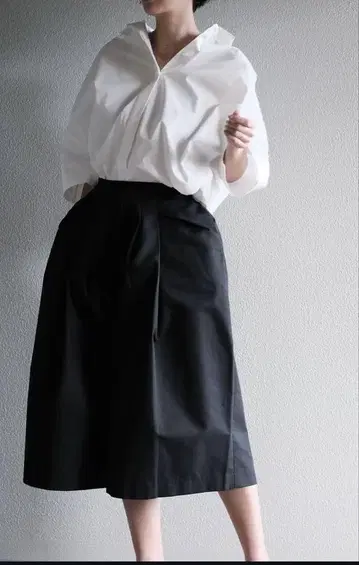 Nala 블랙 드레스 팬츠 미사용 새상품