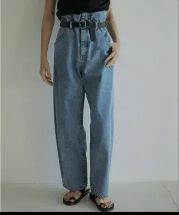 새상품 anuke Waist Tuck Denim 허리 턱 데님 36