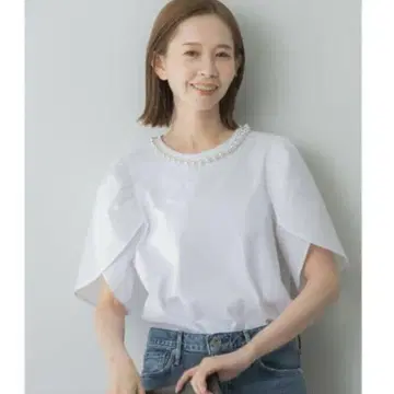 TORRAZZO DONNA 펄 장식 튤립 슬리브 블라우스