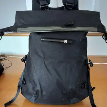 F/CE. NO SEAM ZIP LOCK BAG 롤탑 백팩