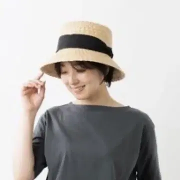 새상품급 할로 코모디티 라피아 페이퍼 믹스 스트로우 햇