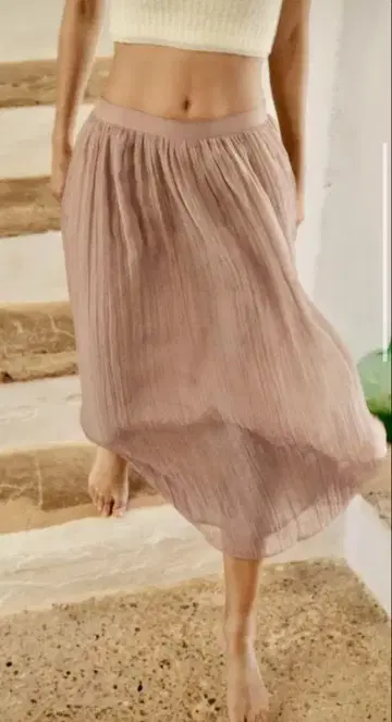 ZARA 링클 루피니쉬 미디 스커트 핑크