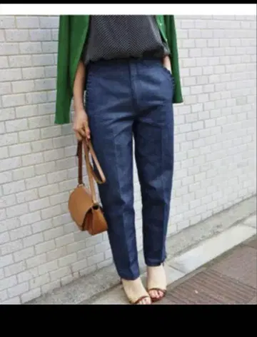 새상품급 IENA 프릴 포켓 팬츠 이에나 36 인디고