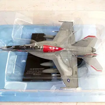 에어파이터 컬렉션 미국 해군 F/A-18F 다이아몬드백스