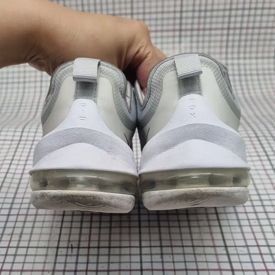 Product Details - 4