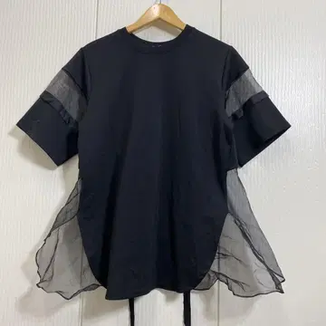 새상품급 Lui's 루이스 오간자 도킹 시어 슬리브 상의