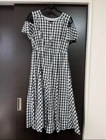 페루 깅엄 체크 패턴 원피스