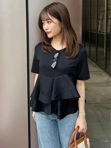 SNIDEL 스나이델 이소재 페플럼 티셔츠 신상
