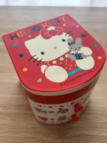 쇼와 레트로 헬로키티 미니 체스트