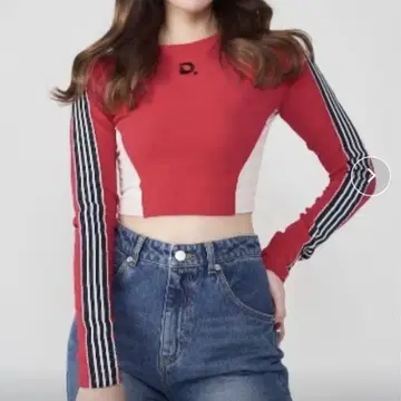 Darich 다리치 레이스 도킹 라인 크롭 상의
