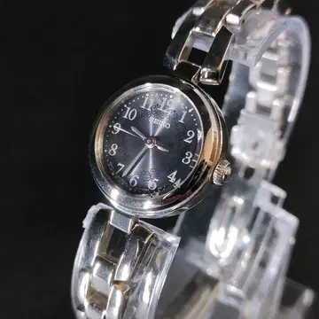새상품급 SEIKO 세이코 V117 블랙 실버 솔라 여성용