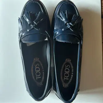 TOD'S 네이비 로퍼