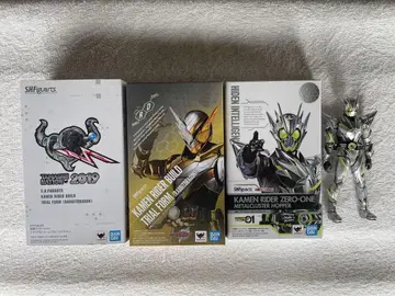 S.H.Figuarts 가면라이더 빌드 래빗 드래곤 메탈클러스터