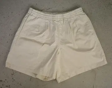 BURLAP OUTFITTER 아이보리 숏 팬츠