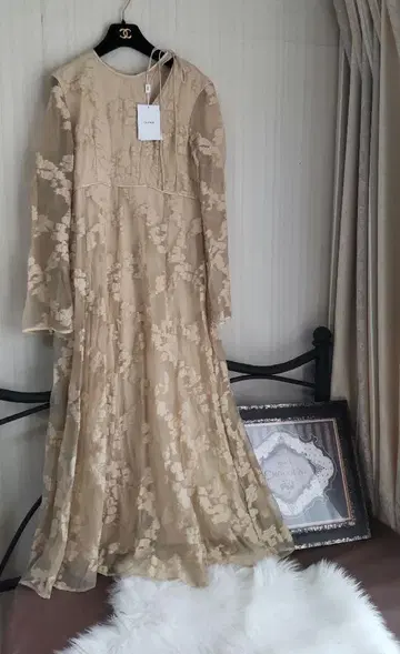 CLANE BULGED FLOWER JACQUARD 원피스