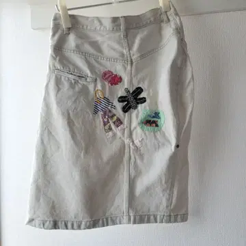 FRAPBOIS 자수 아플리케 타이트 스커트
