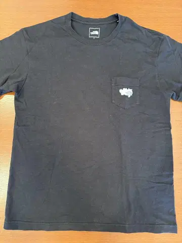 THE NORTH FACE 블랙 티셔츠 L 사이즈