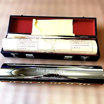 Tonbo Alto Pipe Horn 책갈피, 케이스 포함